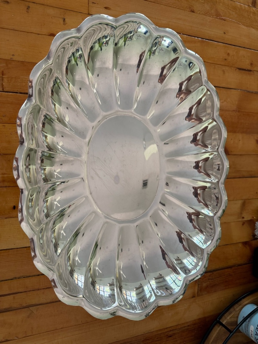 Reed & Barton Holiday 110 Silver Plated Scalloped Serving Bowl
